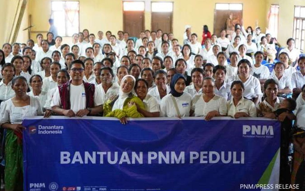  PNM Peduli Hadirkan Trauma Healing untuk Dukung Nasabah Flores NTT Kembali Bangkit 