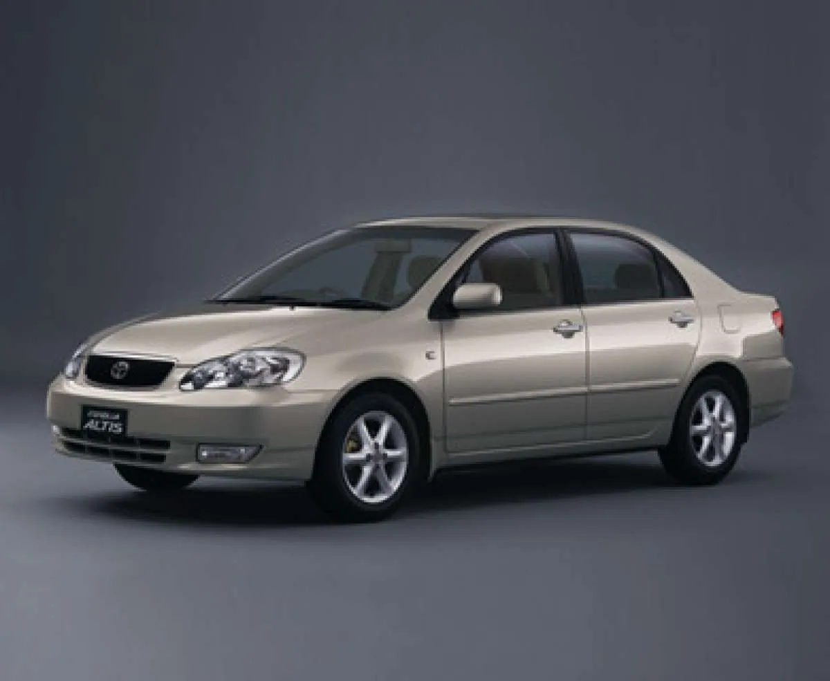 Harga mobil bekas Toyota Corolla Altis semakin murah, hanya Rp 50 Juta