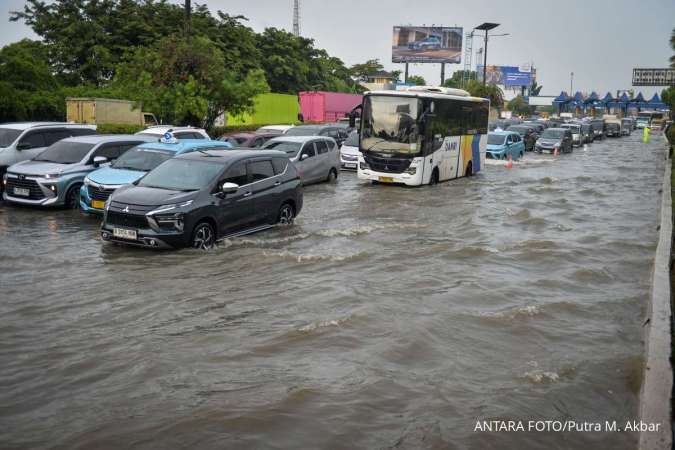 Banjir Jakarta Meluas: 59 RT dan 30 Ruas Jalan Masih Tergenang
