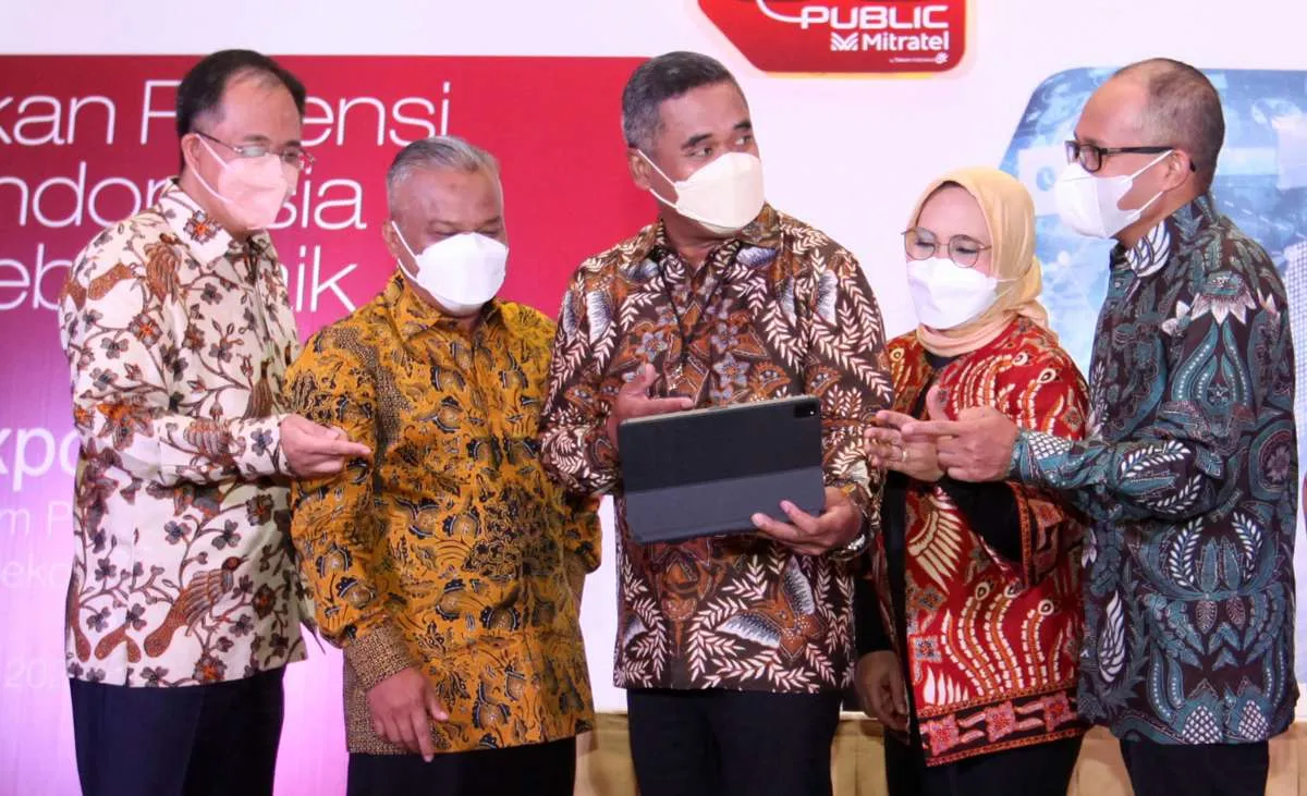 OJK tetapkan saham Dayamitra Telekomunikasi (MTEL) masuk daftar efek syariah