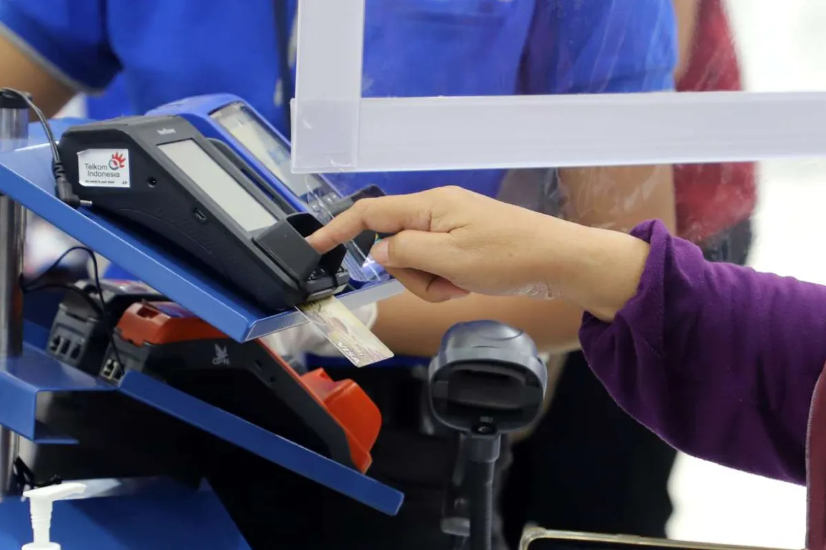 Promo Diskon Detergen Pakai Kartu Debit BRI di Alfamidi