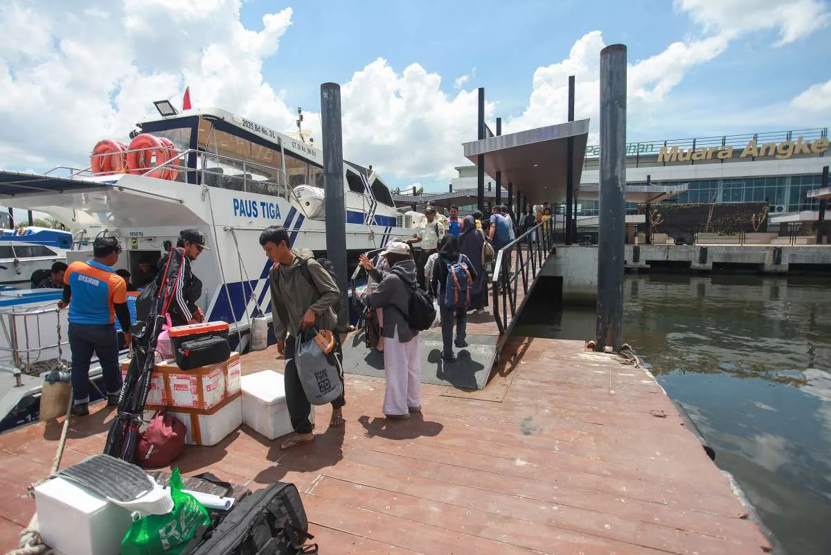 Lowongan Dokter Kapal Penumpang 2026 di PT PELNI, Karir Medis BUMN