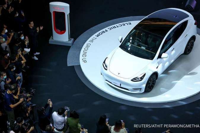 Baut Kursi Longgar, Tesla Tarik 3.470 Mobil Listrik Model Y di AS
