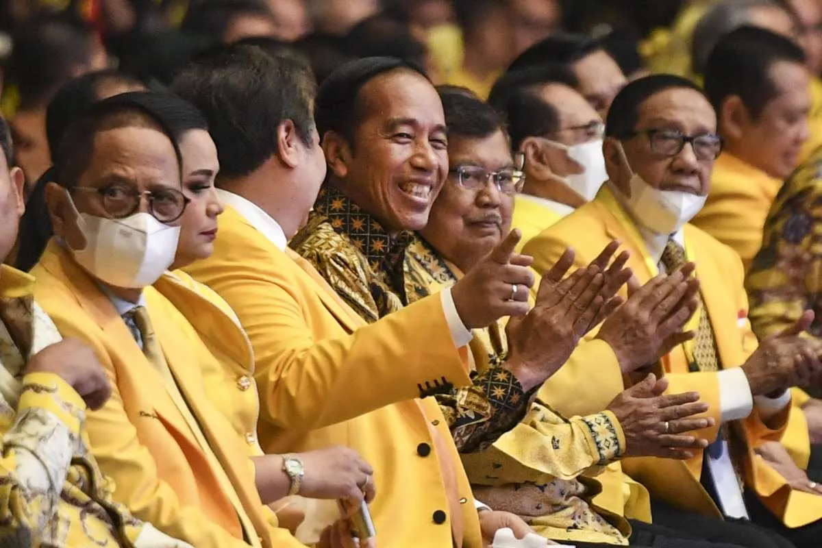 Jokowi - Gibran Disebut Bukan Bagian PDI-P, Airlangga: Keluarga Golkar