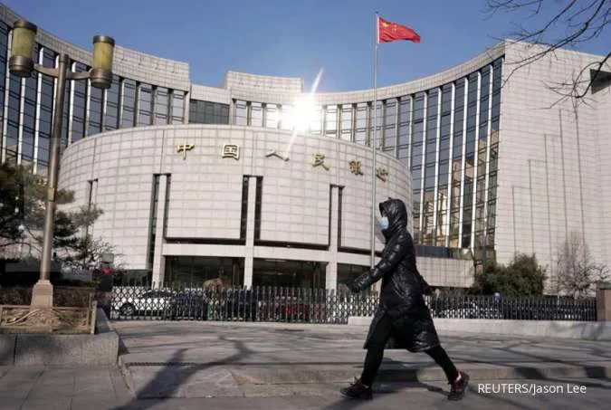 China Central Bank Leaves Key Policy Rate Unchanged as Expected