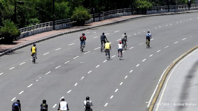 Hari ini, jalanan protokol Jakarta masih lengang