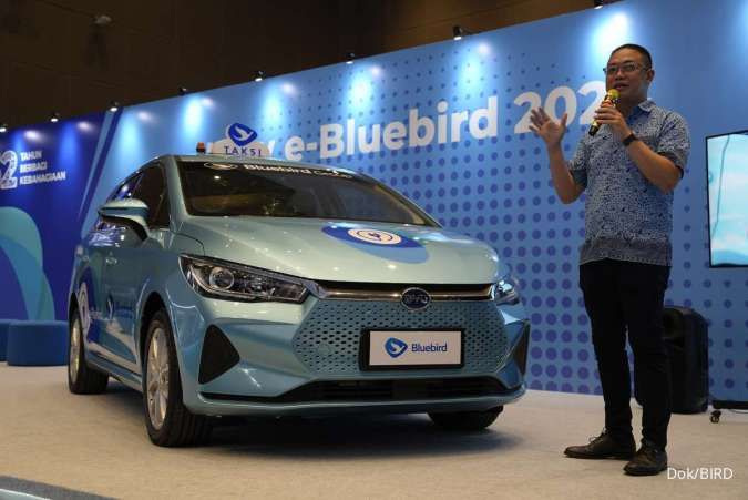 Blue Bird (BIRD) Hadirkan Armada Taksi Listrik Terbaru