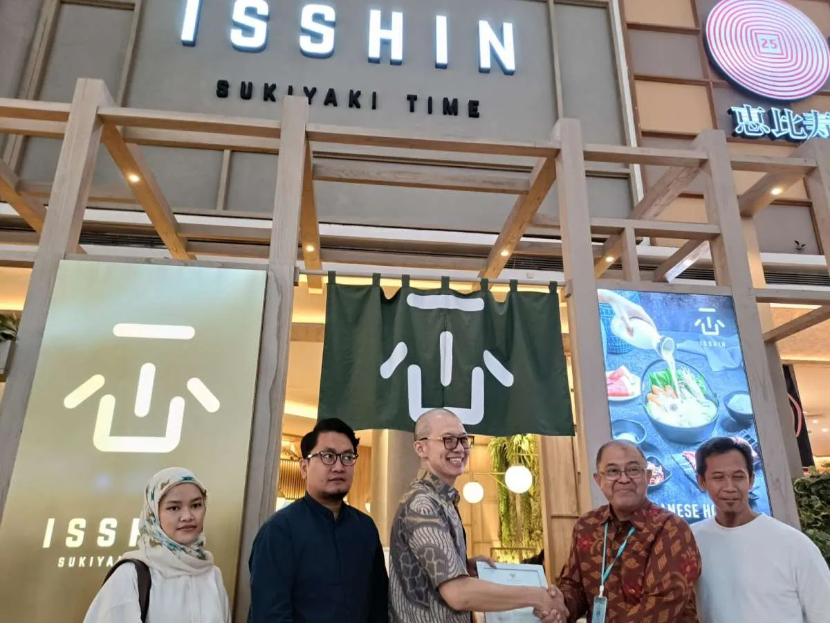 ISSHIN Japanese Restaurant Raih Sertifikasi Halal,Menyajikan Kuliner Jepang Autentik 