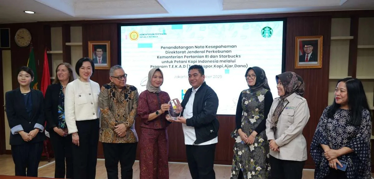 Starbucks Gandeng Kementan Perkuat Ekosistem Kopi Nasional