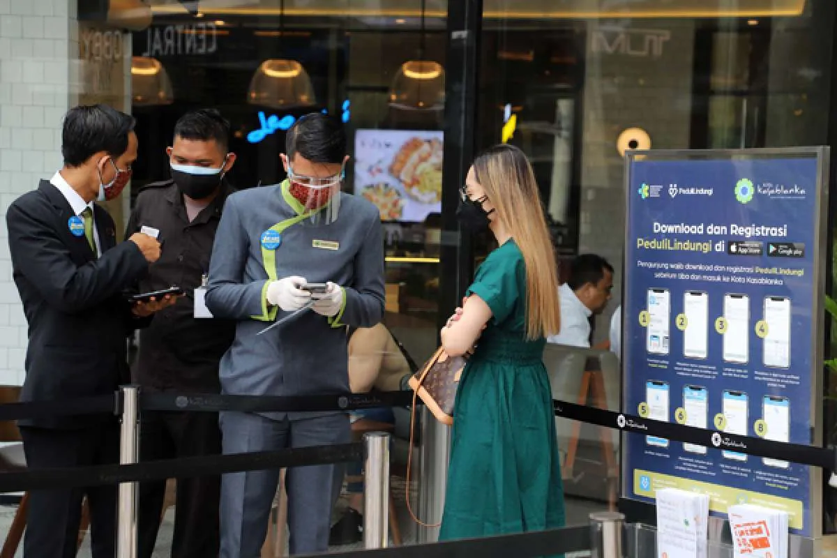 Perpanjangan PPKM Jawa Bali: Anak di bawah 12 tahun boleh masuk ke mal