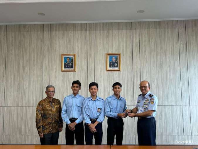 Dukungan PSN dan TNI AU di Teknologi Antariksa, Siswa SMK Luncurkan Roket Amatir