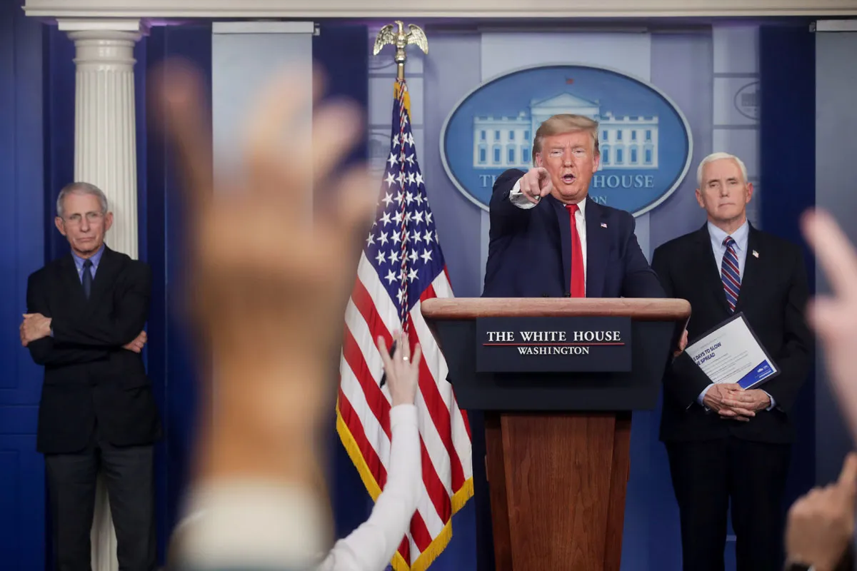 Lawan wabah corona, Trump memerintahkan General Motors untuk membuat ventilator 
