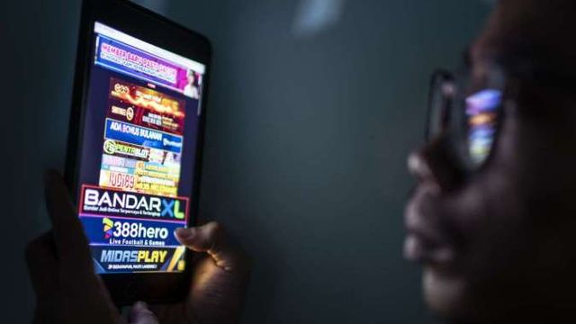 Lindungi Situs Judi Online, Pegawai Komdigi Diduga Raup Untung Rp 8,5 miliar
