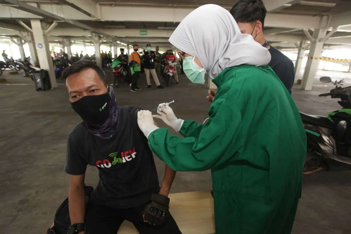 UPDATE Vaksinasi Covid-19, lebih dari 11 juta orang telah menerima 2 dosis vaksin