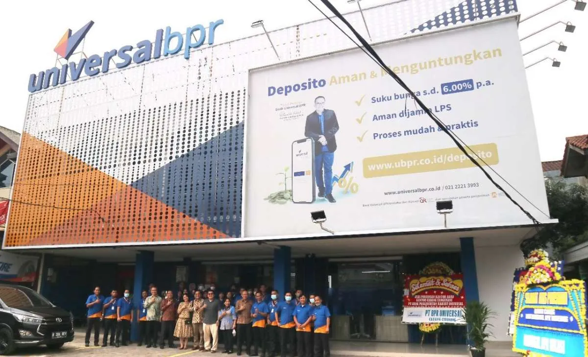 Bank Universal Resmikan Kantor di Tangerang