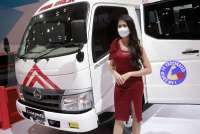 Hino Perkuat Industri Kendaraan Niaga Nasional Lewat TKDN dan Standardisasi Karoseri