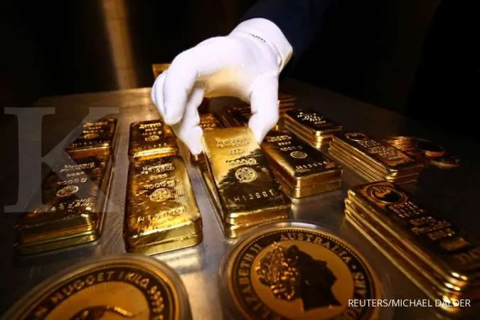 Gold prices gain ahead of U.S. Fed's Powell speech