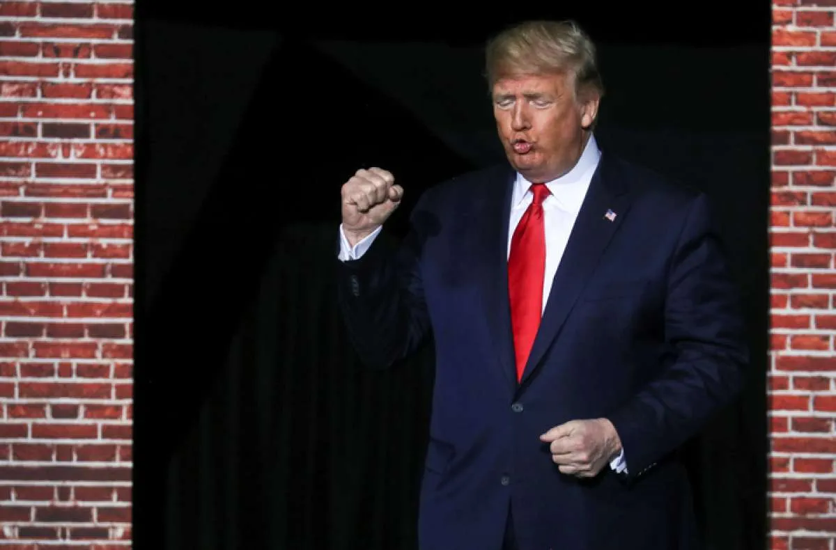 Trump tuding Iran mengatur serangan terhadap kedutaan AS di Irak