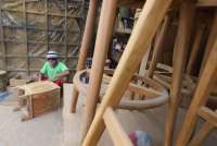 Buruh Minta Kenaikan Upah, Begini Strategi Industri Furnitur untuk Bertahan