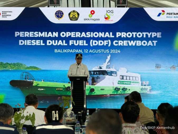 Turunkan Emisi Karbon, Menhub Dukung Konversi Kapal Solar Jadi Diesel Dual Fuel