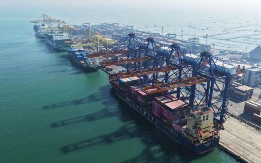  Kapasitas Pelabuhan Naik, Ekosistem Logistik Darat Diperkuat 