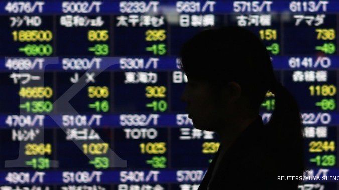 Mayoritas saham di bursa Jepang terpuruk