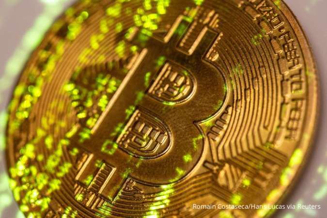 Bitcoin Jatuh ke Bawah US$ 109.000, Pemegang Jangka Panjang Justru Tambah Posisi