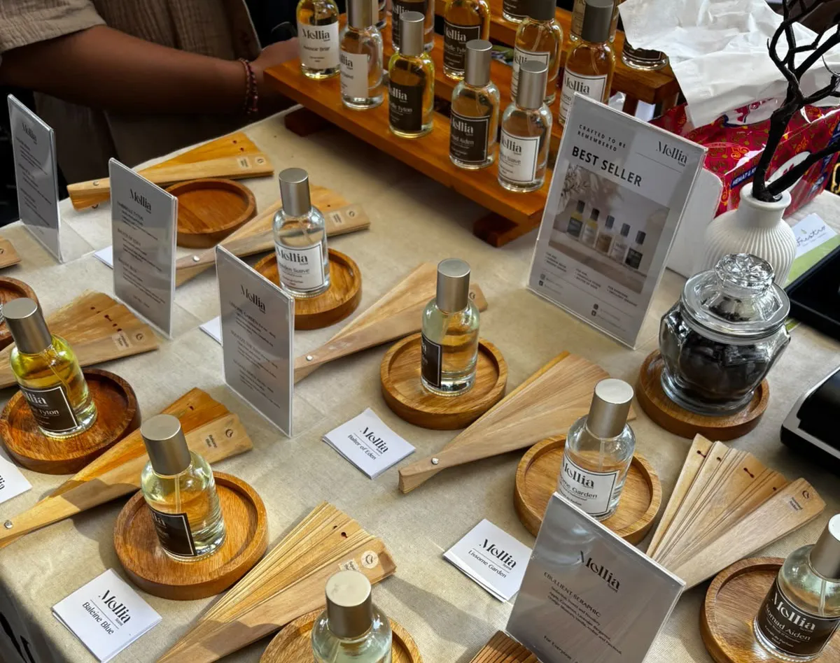 Aroma Cuan dari Usaha Parfum Masih Semerbak