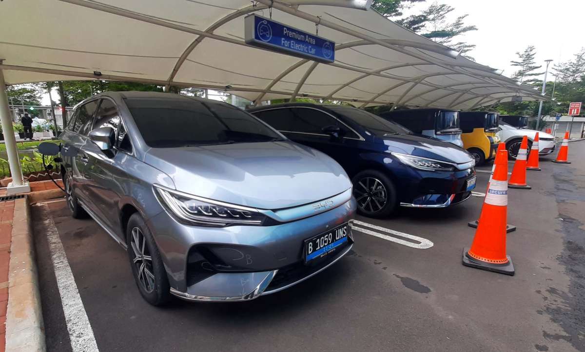 Tanpa Insentif, Kredit Mobil Listrik Terancam Tersendat