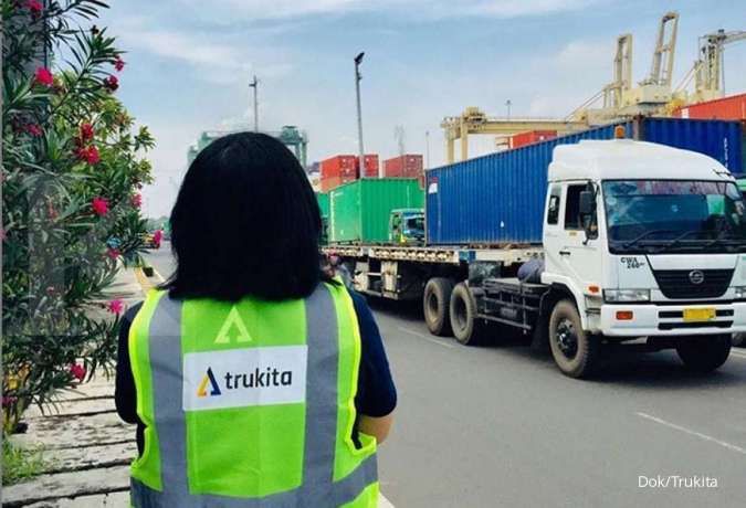 Truk barang dilarang masuk tol mulai hari ini 