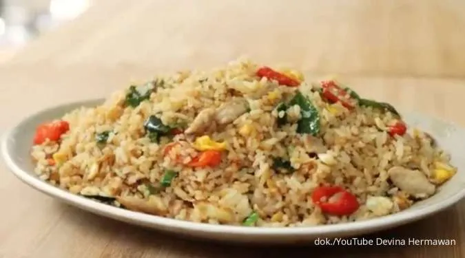 Resep Nasi Goreng Telur Asin yang Gurih dan Wangi Ala Devina Hermawan, Favorit Banget
