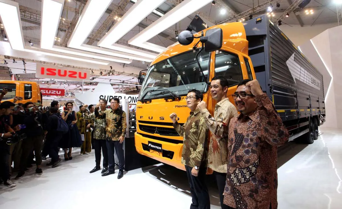 Mitsubishi Fuso perkuat pasar melalui varian baru Fighter