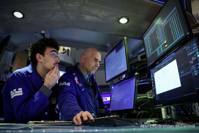 Wall Street Melorot pada Selasa (10/12) Jelang Rilis Angka Inflasi AS & Rapat The Fed