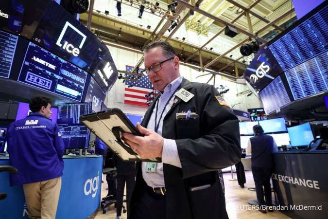 Lembaga Keuangan di Wall Street Prediksi The Fed Pangkas Suku Bunga Pertengahan 2026