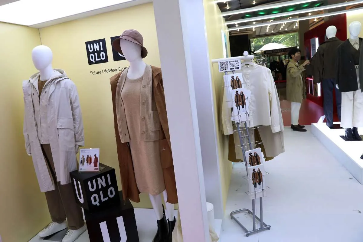 Uniqlo Naikkan Gaji Karyawan hingga 40%, Fresh Graduate Digaji Puluhan Juta 