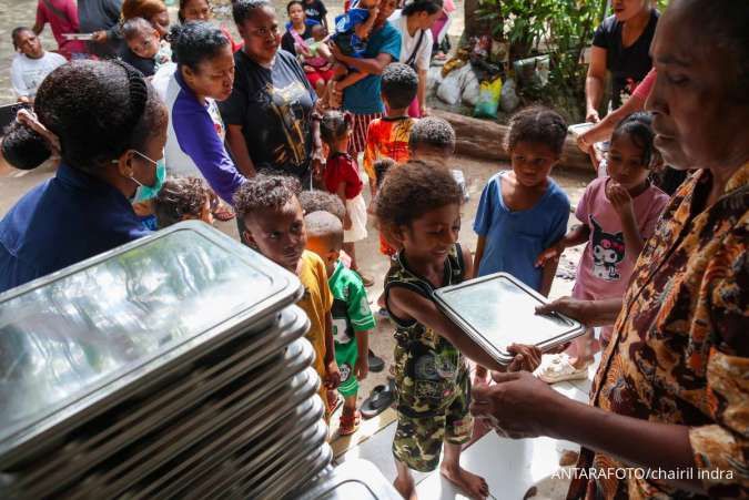 Guru Honorer Gugat APBN 2026 ke MK, Soroti Rp 223 T Dana MBG Masuk Pos Pendidikan