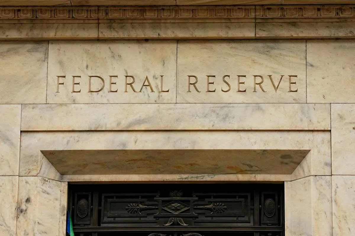 Petinggi The Fed: Pasar Tenaga Kerja Kini di Titik Mengkhawatirkan
